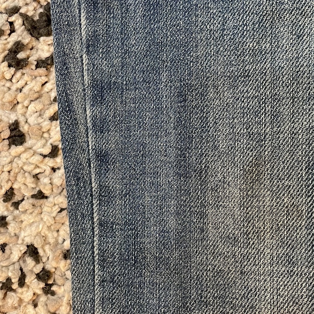 Lucky Brand by Gene Montesano Short Inseam Jeans—Size 34, Blue - Picture 11 of 13